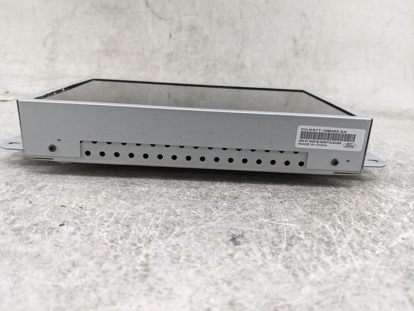 2019-2020 Ford Fusion Information Display Screen 5031122 - Oemusedautoparts1.com
