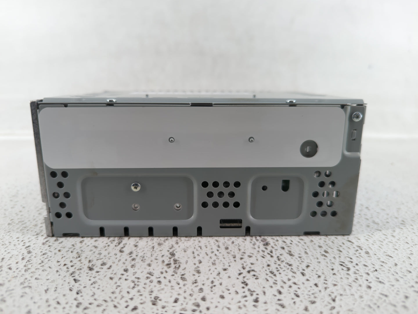 2019-2019 Ford Fusion Am Fm Cd Player Radio Receiver - Oemusedautoparts1.com