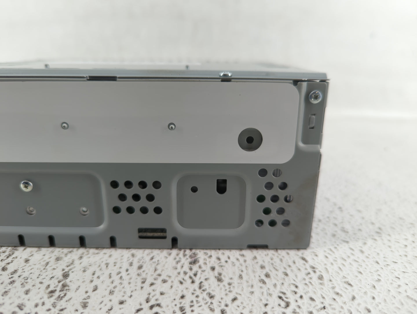 2019-2019 Ford Fusion Am Fm Cd Player Radio Receiver - Oemusedautoparts1.com