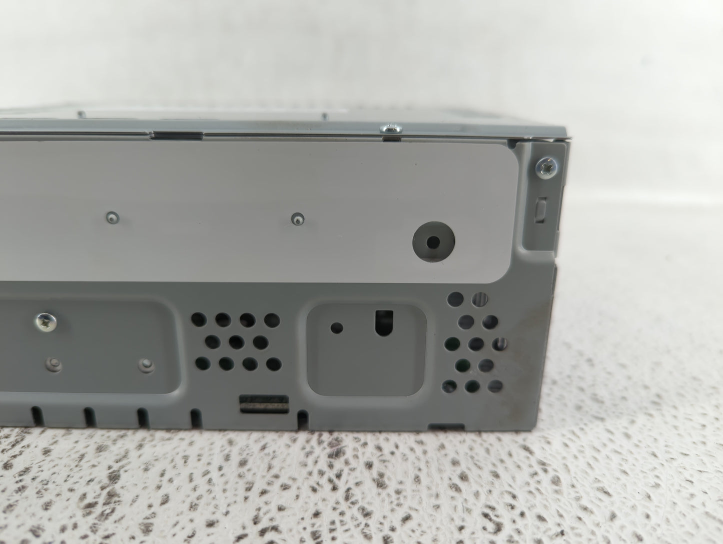 2019-2019 Ford Fusion Am Fm Cd Player Radio Receiver - Oemusedautoparts1.com