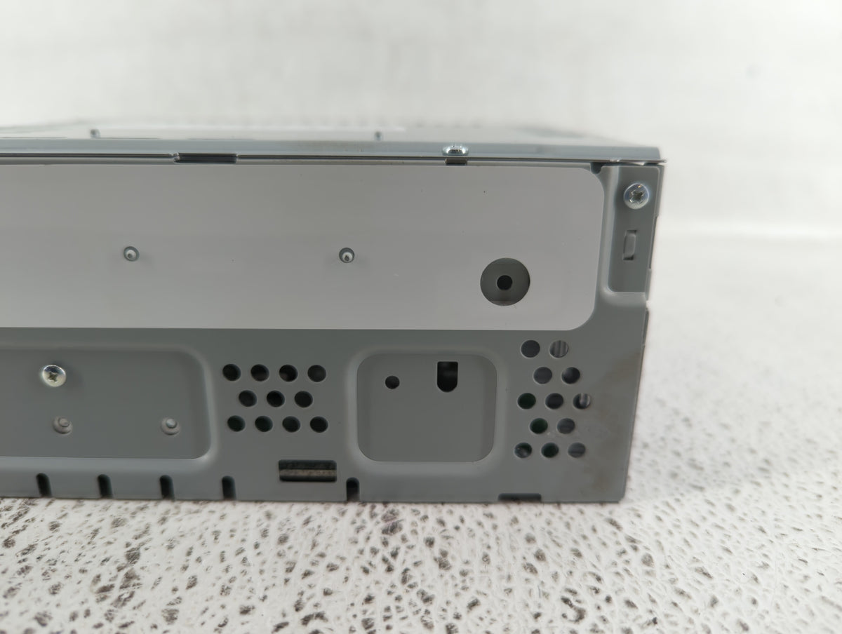 2019-2019 Ford Fusion Am Fm Cd Player Radio Receiver 510484 - Oemusedautoparts1.com