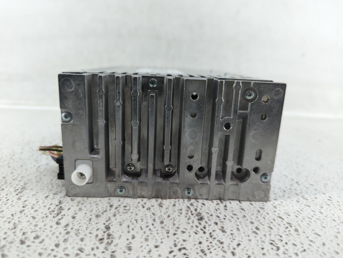 2019-2019 Ford Fusion Am Fm Cd Player Radio Receiver 510484 - Oemusedautoparts1.com