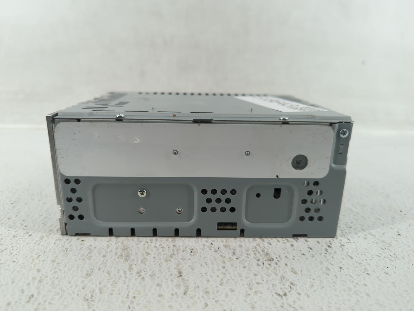 2019-2020 Ford Fusion Am Fm Cd Player Radio Receiver - Oemusedautoparts1.com