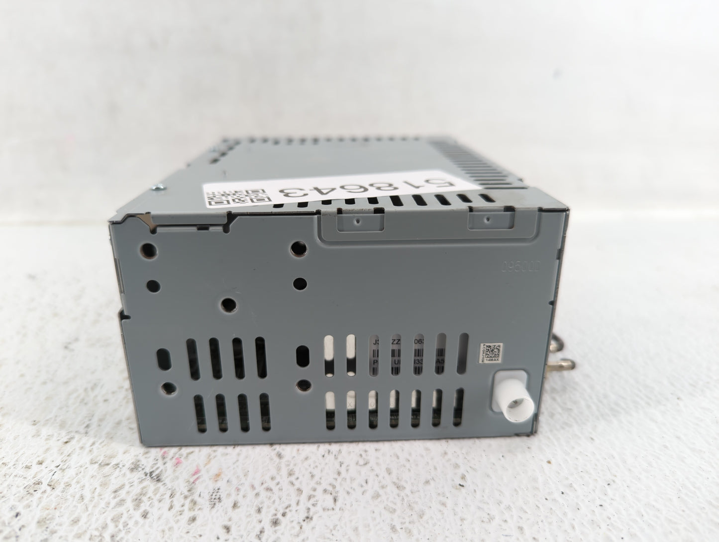 2019-2020 Ford Fusion Am Fm Cd Player Radio Receiver - Oemusedautoparts1.com