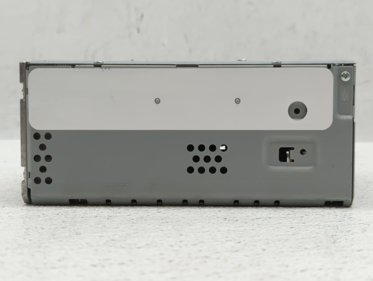 2016-2020 Ford Fusion Am Fm Cd Player Radio Receiver 521650 - Oemusedautoparts1.com