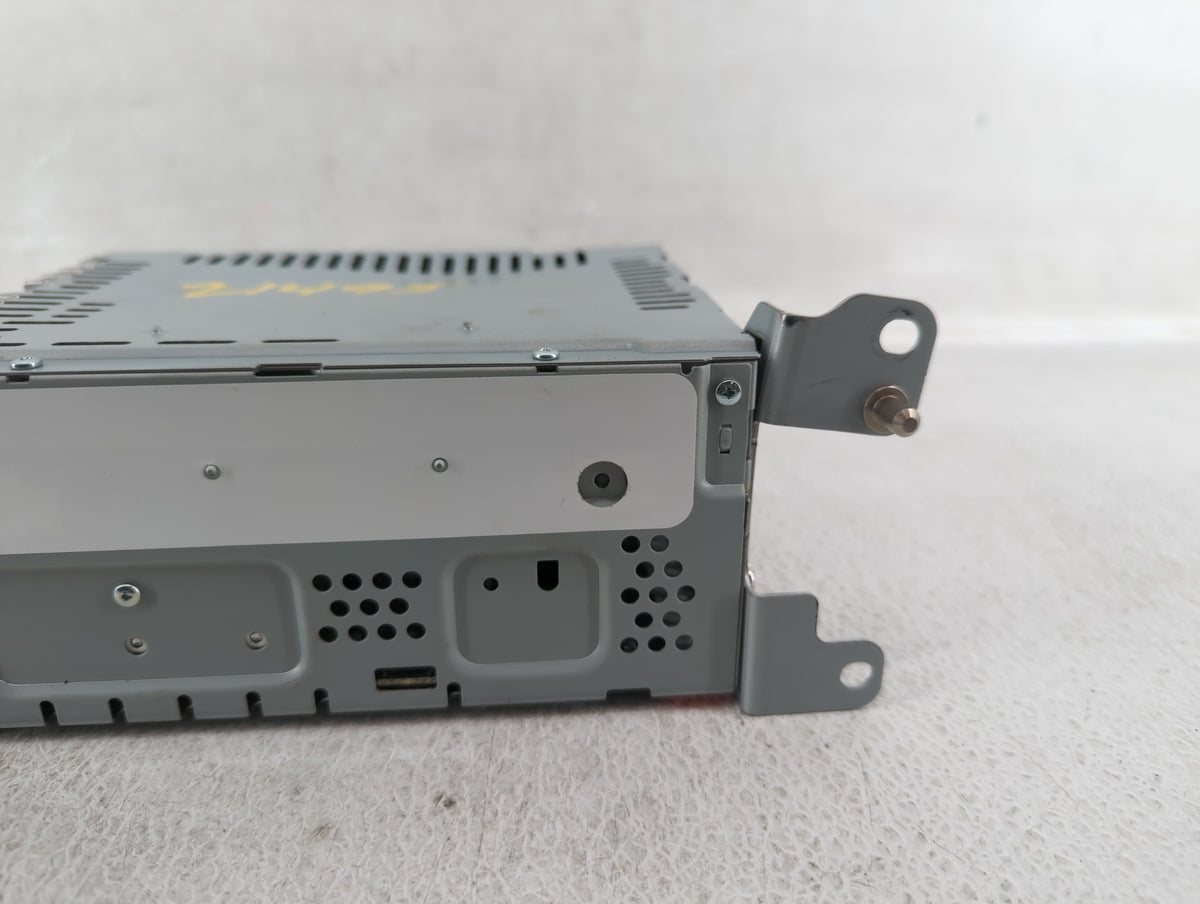 2019-2019 Ford Fusion Am Fm Cd Player Radio Receiver 522736 - Oemusedautoparts1.com