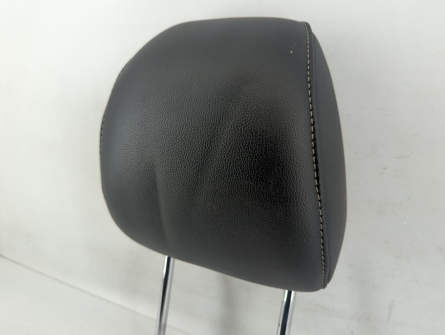 2019-2020 Ford Fusion Headrest Head Rest Front Driver Passenger Seat - Oemusedautoparts1.com