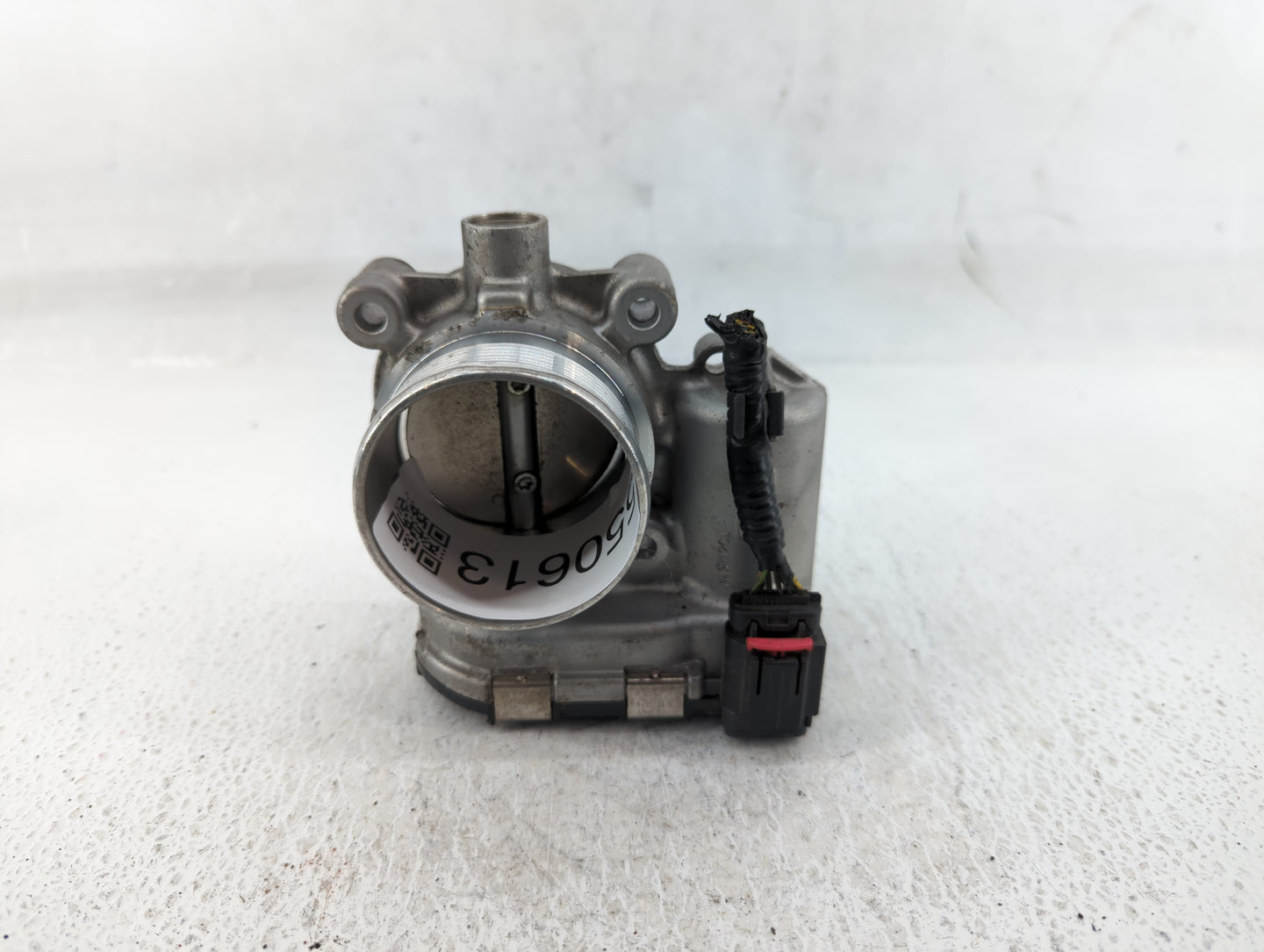 2014-2020 Ford Fusion Throttle Body P/N:DS7E-9F991-BB Fits Fits 2014 2015 2016 2017 2018 2019 2020 2021 2022 OEM Used Auto P