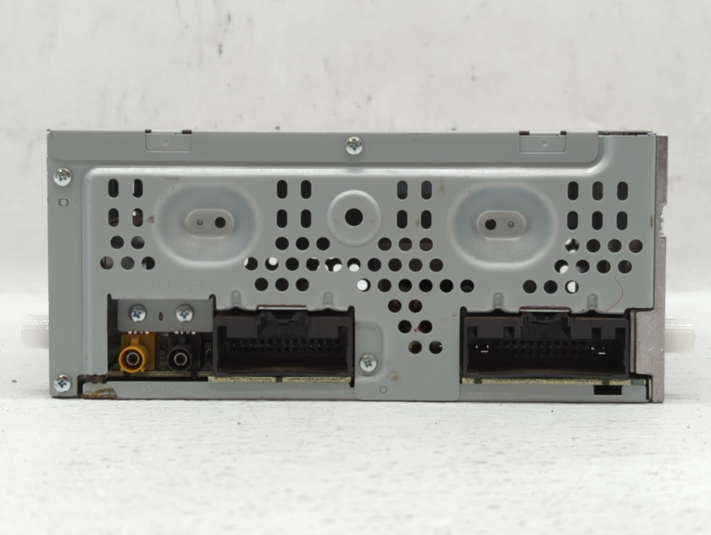 2019-2020 Ford Fusion Radio AM FM Cd Player Receiver Replacement P/N:KS7T-18D818-YB Fits Fits 2019 2020 OEM Used Auto Parts 