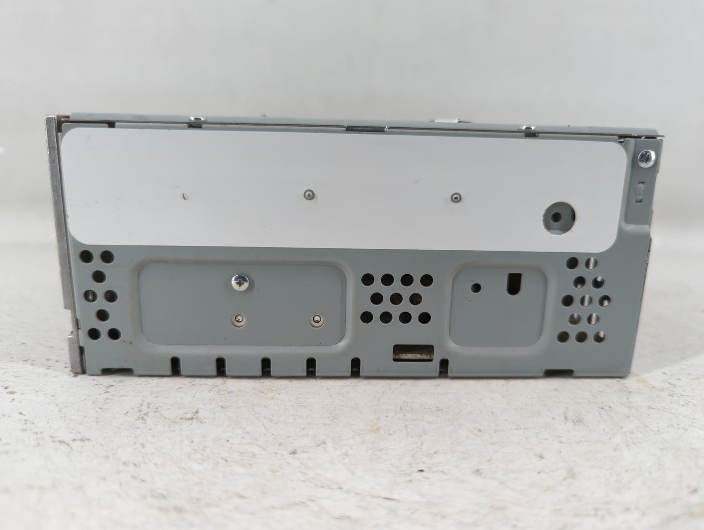 2019-2020 Ford Fusion Am Fm Cd Player Radio Receiver - Oemusedautoparts1.com