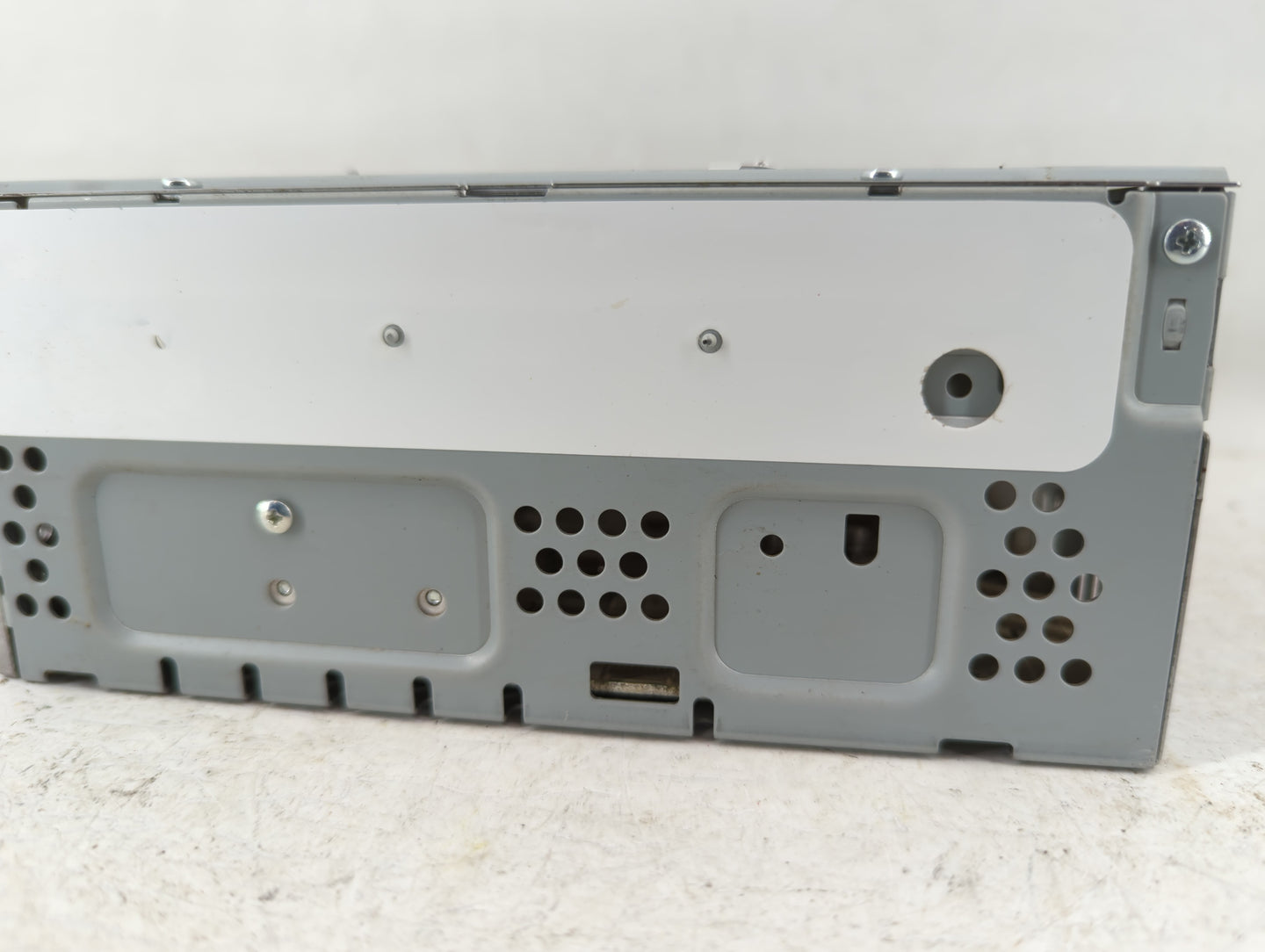 2019-2020 Ford Fusion Am Fm Cd Player Radio Receiver - Oemusedautoparts1.com