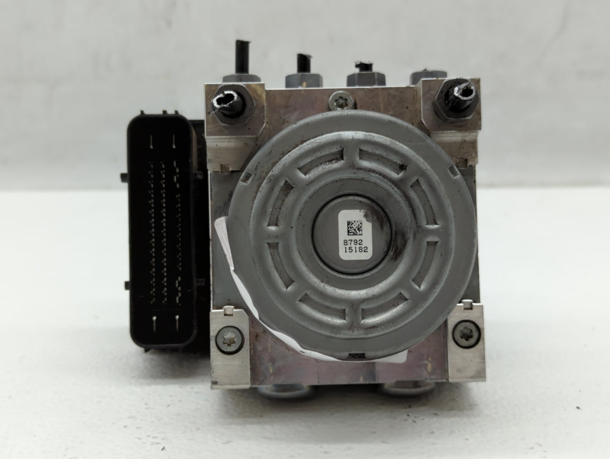 2019-2020 Ford Fusion Anti-Lock Brake ABS Pump Module Actuator OEM P/N:KG9C-2B373-LC Fits Fits 2019 2020 OEM Used Auto Parts