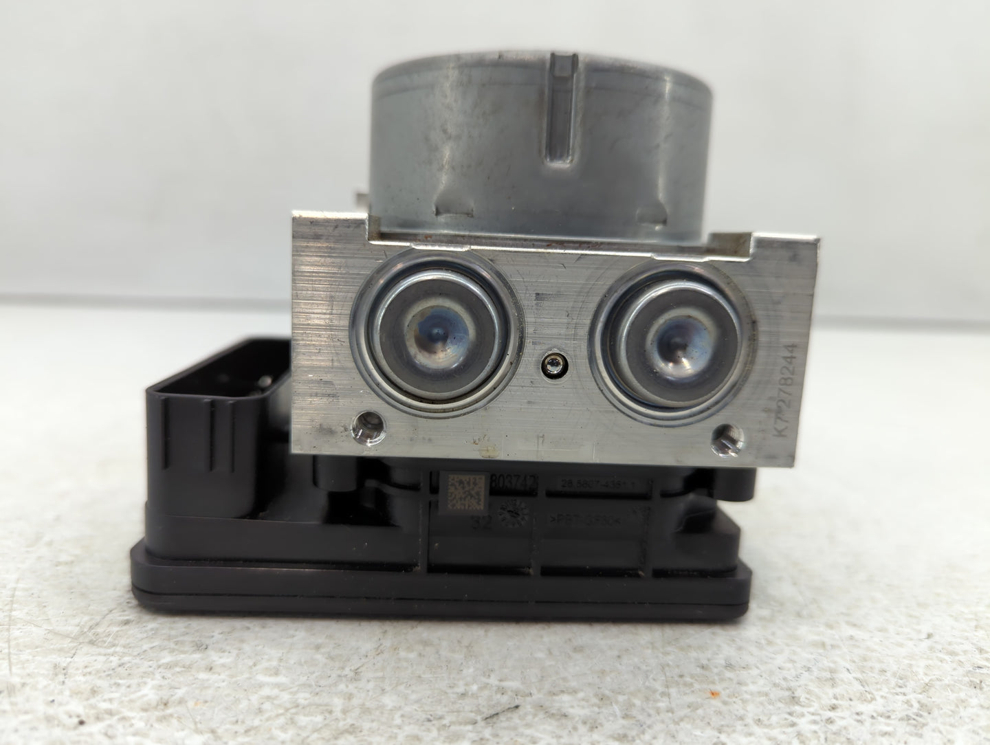 2019-2020 Ford Fusion ABS Pump Control Module Replacement P/N:KG9C-2B373-LC Fits Fits 2019 2020 OEM Used Auto Parts - Oemuse