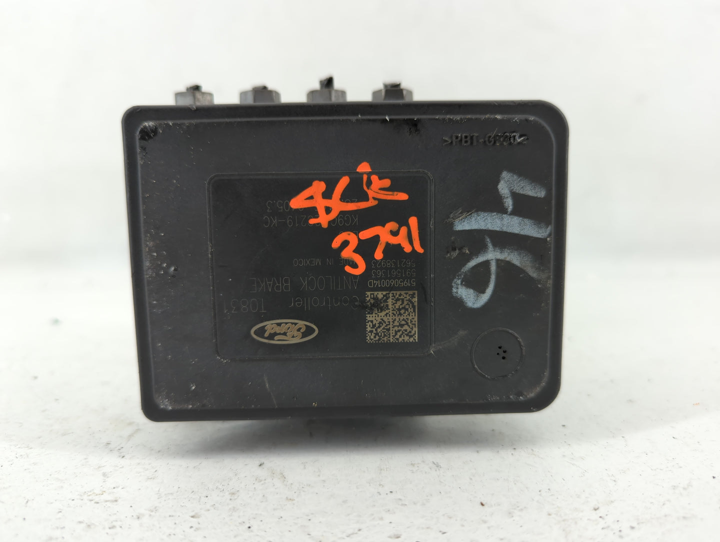 2019-2020 Ford Fusion ABS Pump Control Module Replacement P/N:KG9C-2B373-KC Fits Fits 2019 2020 OEM Used Auto Parts - Oemuse