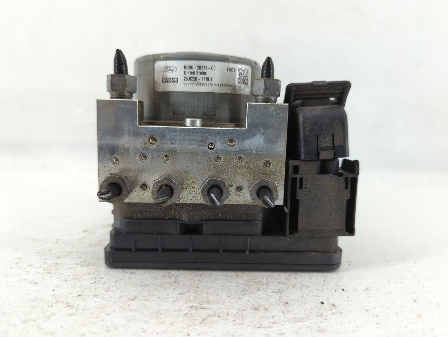 2019-2020 Ford Fusion ABS Pump Control Module Replacement P/N:KG9C-2B373-LC Fits Fits 2019 2020 OEM Used Auto Parts - Oemuse