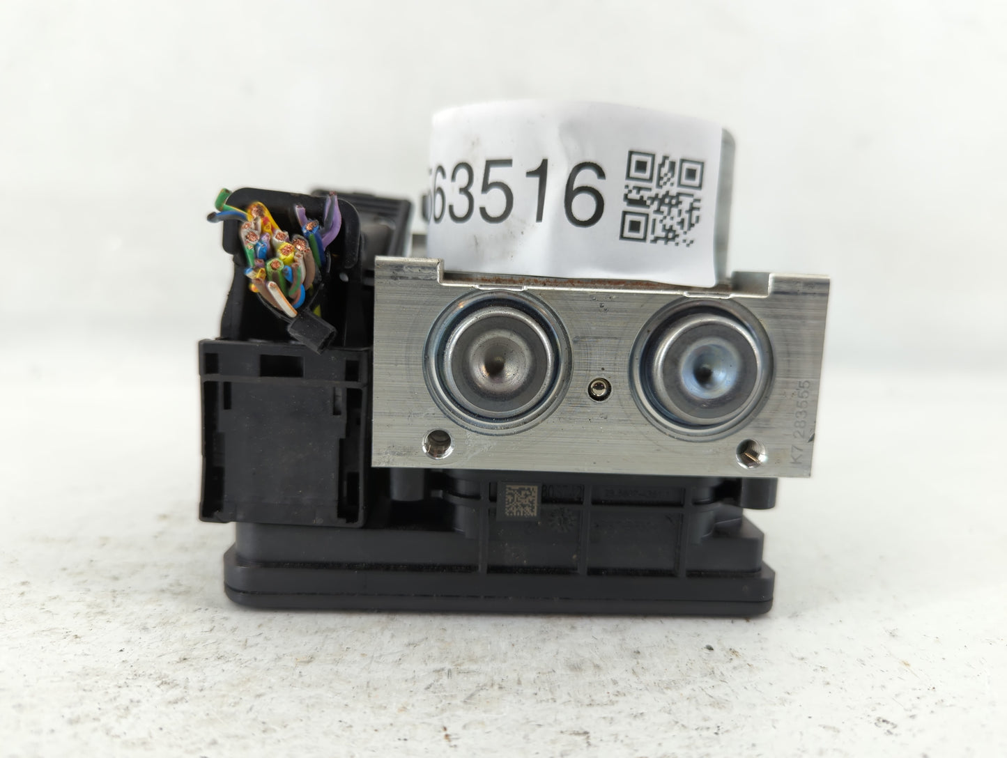 2019-2020 Ford Fusion ABS Pump Control Module Replacement P/N:KG9C-2B373-LC Fits Fits 2019 2020 OEM Used Auto Parts - Oemuse
