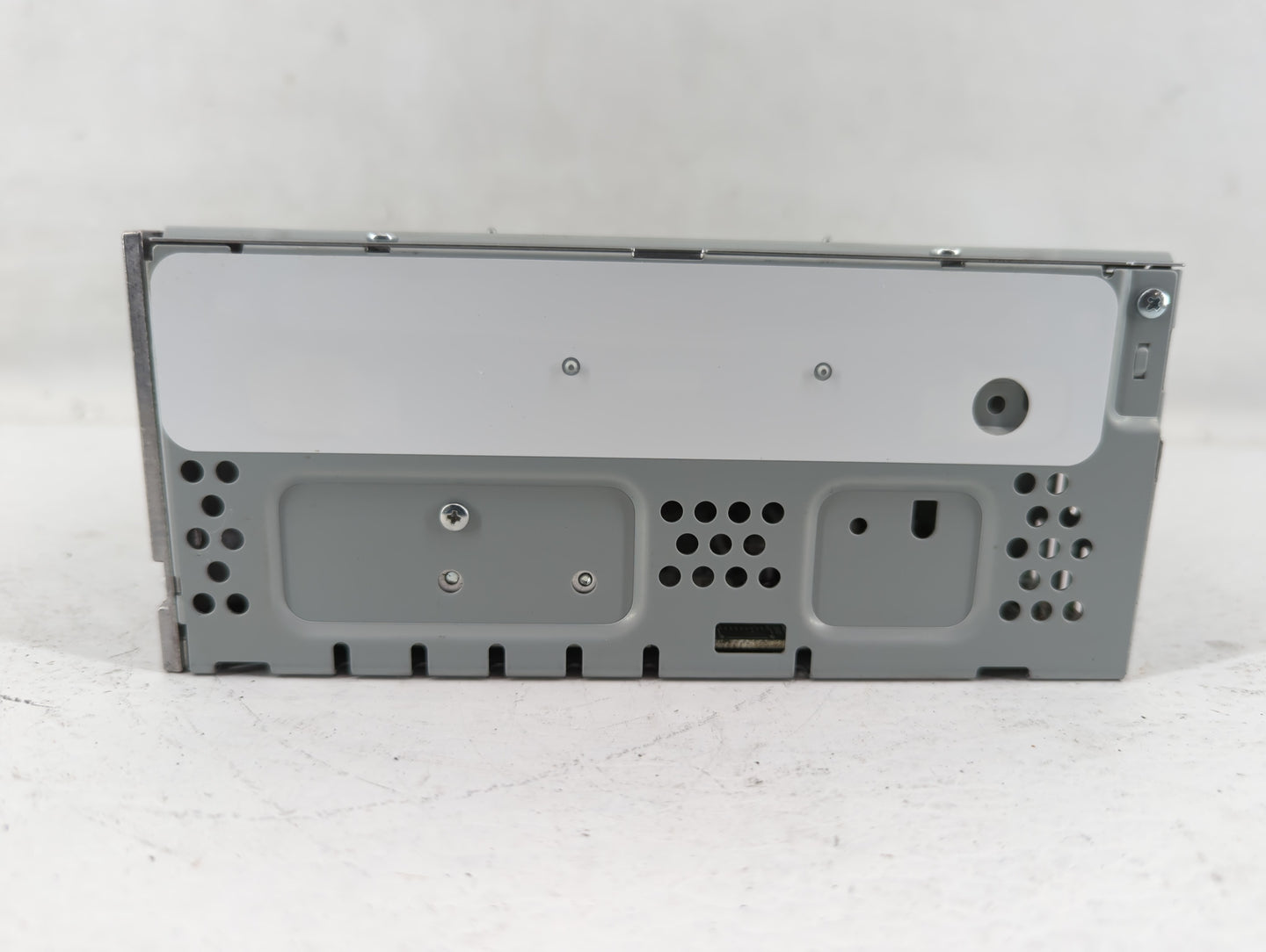 2019-2020 Ford Fusion Am Fm Cd Player Radio Receiver - Oemusedautoparts1.com