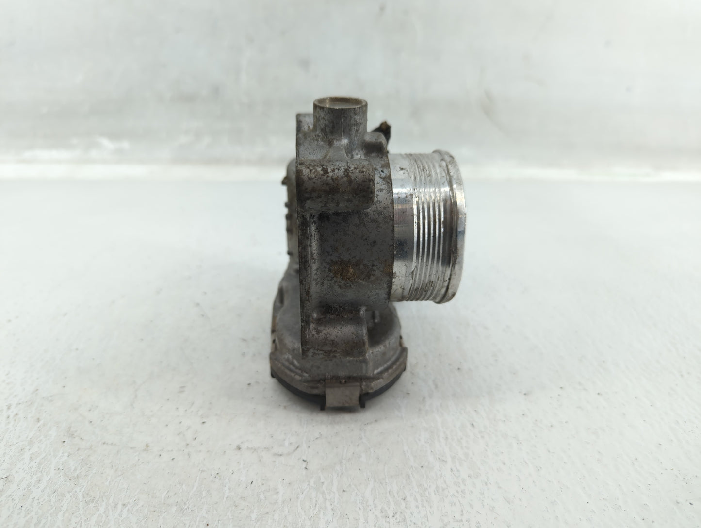 2014-2020 Ford Fusion Throttle Body P/N:DS7E-9F991-BB Fits Fits 2014 2015 2016 2017 2018 2019 2020 2021 2022 OEM Used Auto P