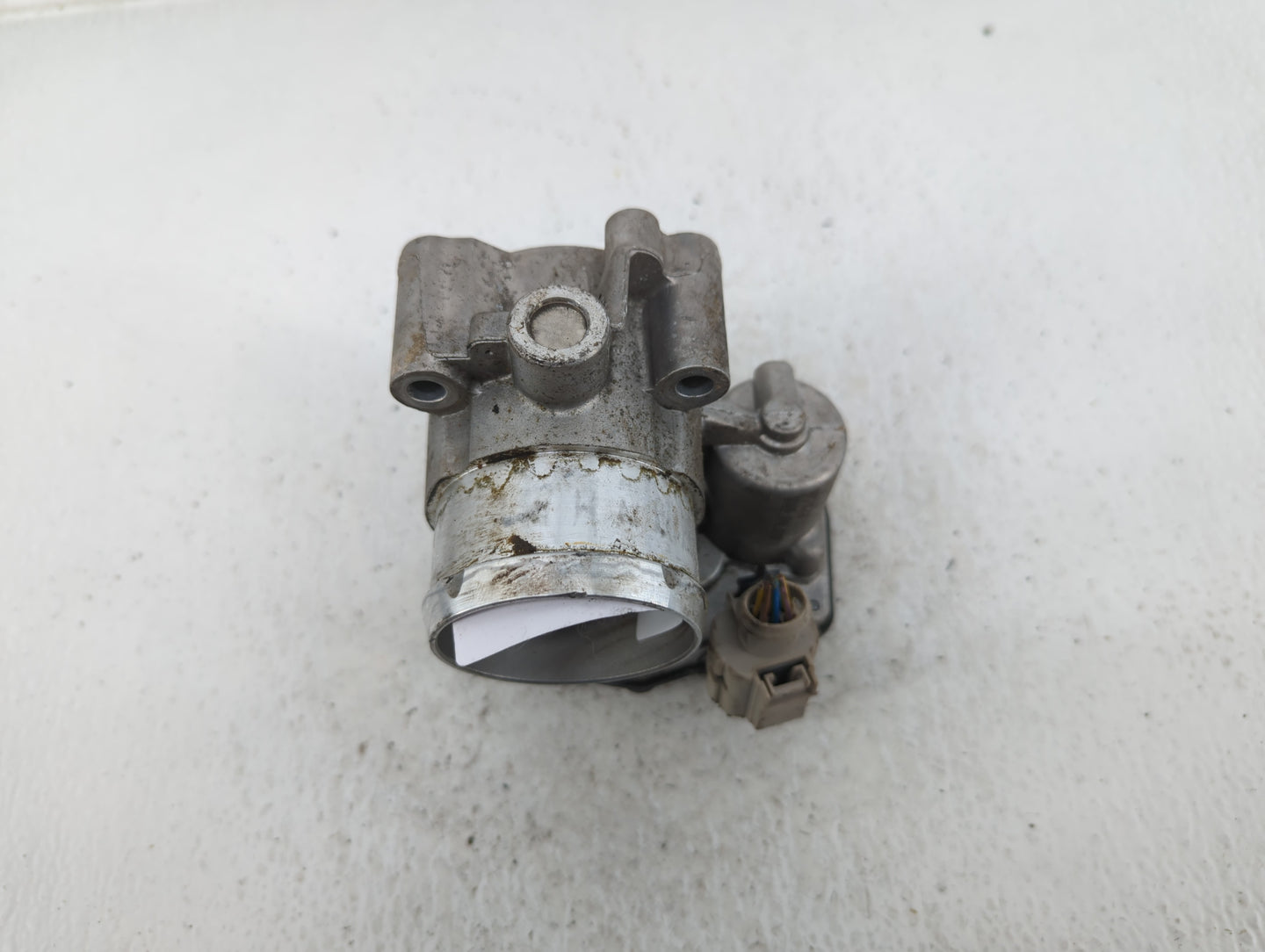 2014-2020 Ford Fusion Throttle Body P/N:B18 289 5002 DS7G-9F991-CA Fits Fits 2014 2015 2016 2017 2018 2019 2020 OEM Used Aut