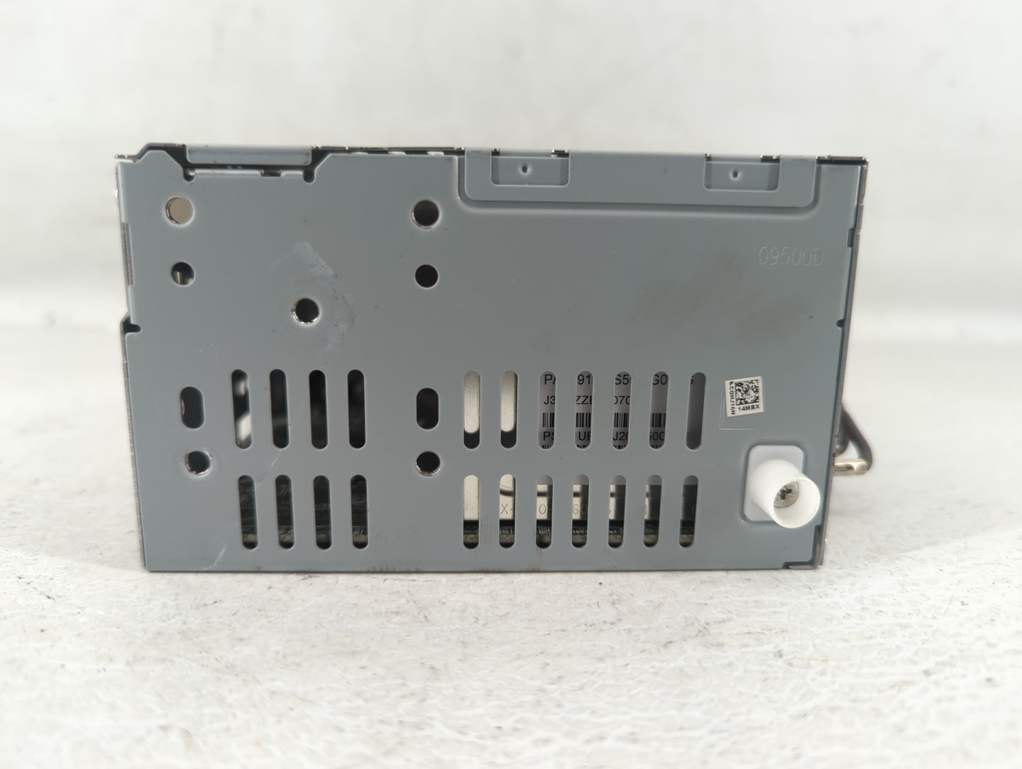 2019-2020 Ford Fusion Am Fm Cd Player Radio Receiver - Oemusedautoparts1.com