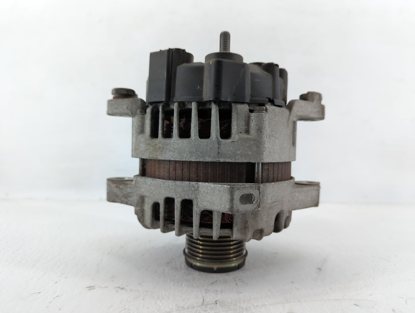 2019 Ford Fusion Alternator Replacement Generator Charging Assembly Engine OEM P/N:37300-2G850 Fits OEM Used Auto Parts - Oe