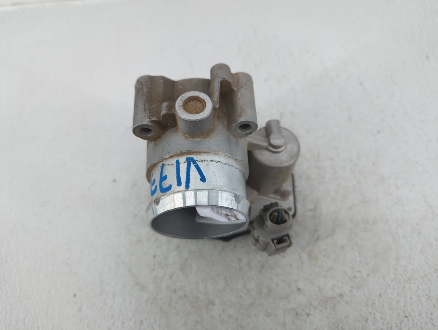 2014-2020 Ford Fusion Throttle Body P/N:DS7G-9F991-CA Fits Fits 2014 2015 2016 2017 2018 2019 2020 OEM Used Auto Parts - Oem