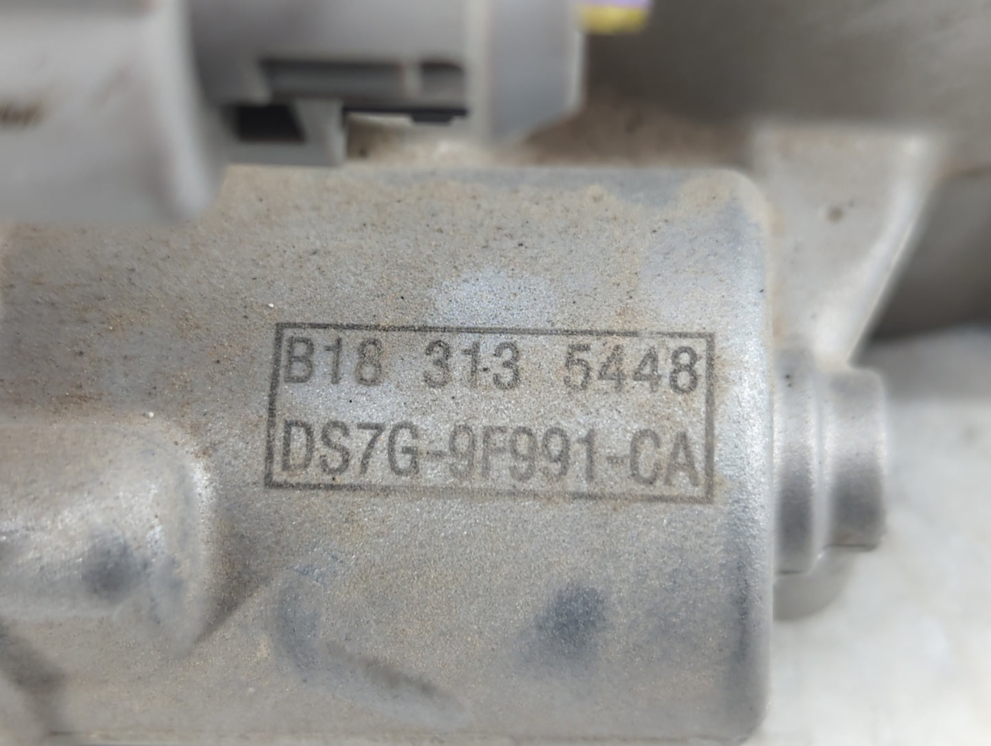 2014-2020 Ford Fusion Throttle Body P/N:DS7G-9F991-CA Fits Fits 2014 2015 2016 2017 2018 2019 2020 OEM Used Auto Parts - Oem