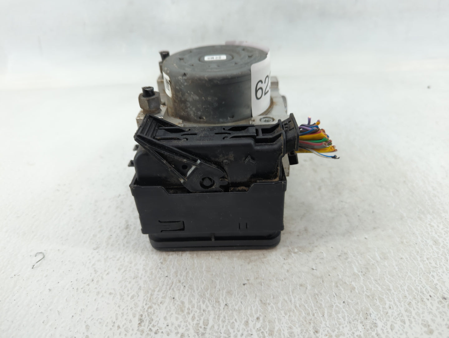 2019-2020 Ford Fusion ABS Pump Control Module Replacement P/N:KG9C-2B373-LC Fits Fits 2019 2020 OEM Used Auto Parts - Oemuse