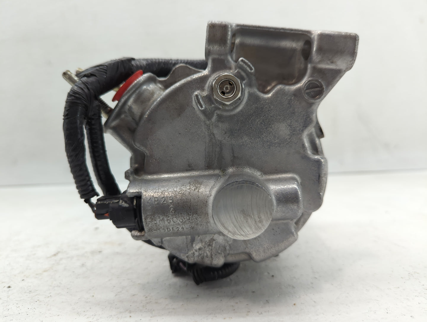 2017-2020 Ford Fusion Air Conditioning A/c Ac Compressor Oem 630692 - Oemusedautoparts1.com