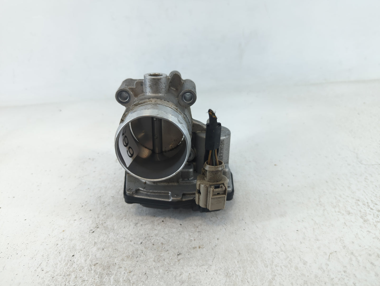 2014-2020 Ford Fusion Throttle Body P/N:B17 282 5332 DS7G-9F991-CA Fits Fits 2014 2015 2016 2017 2018 2019 2020 OEM Used Aut