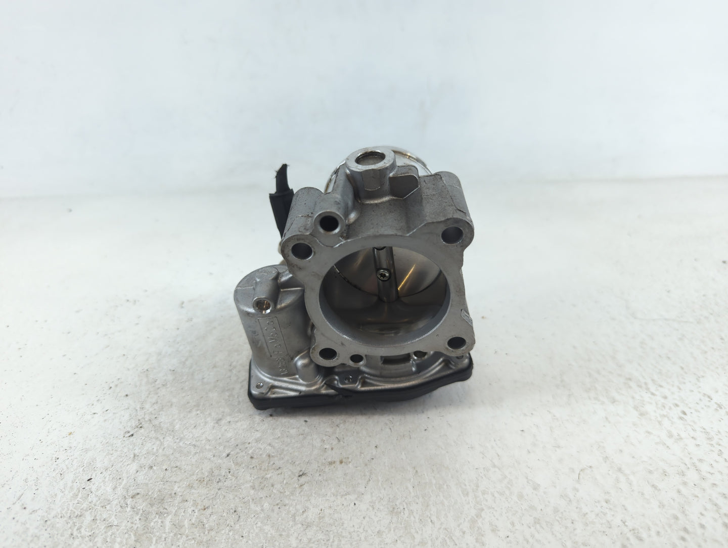 2014-2020 Ford Fusion Throttle Body P/N:B17 282 5332 DS7G-9F991-CA Fits Fits 2014 2015 2016 2017 2018 2019 2020 OEM Used Aut