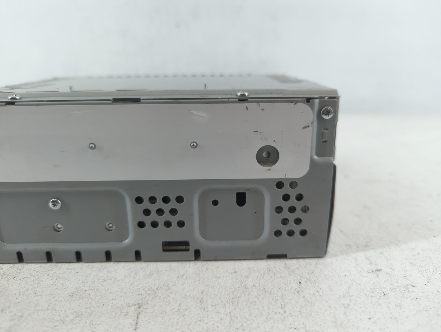 2019-2020 Ford Fusion Am Fm Cd Player Radio Receiver - Oemusedautoparts1.com