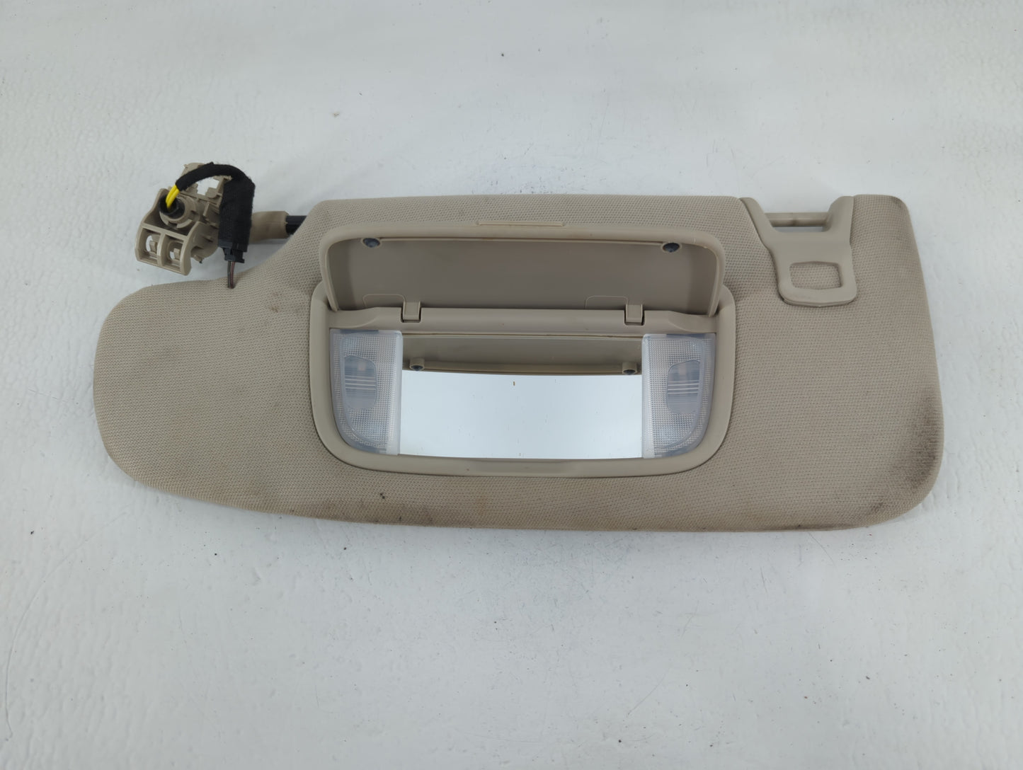 2017-2020 Ford Fusion Sun Visor Shade Replacement Passenger Right Mirror Fits Fits 2017 2018 2019 2020 OEM Used Auto Parts -