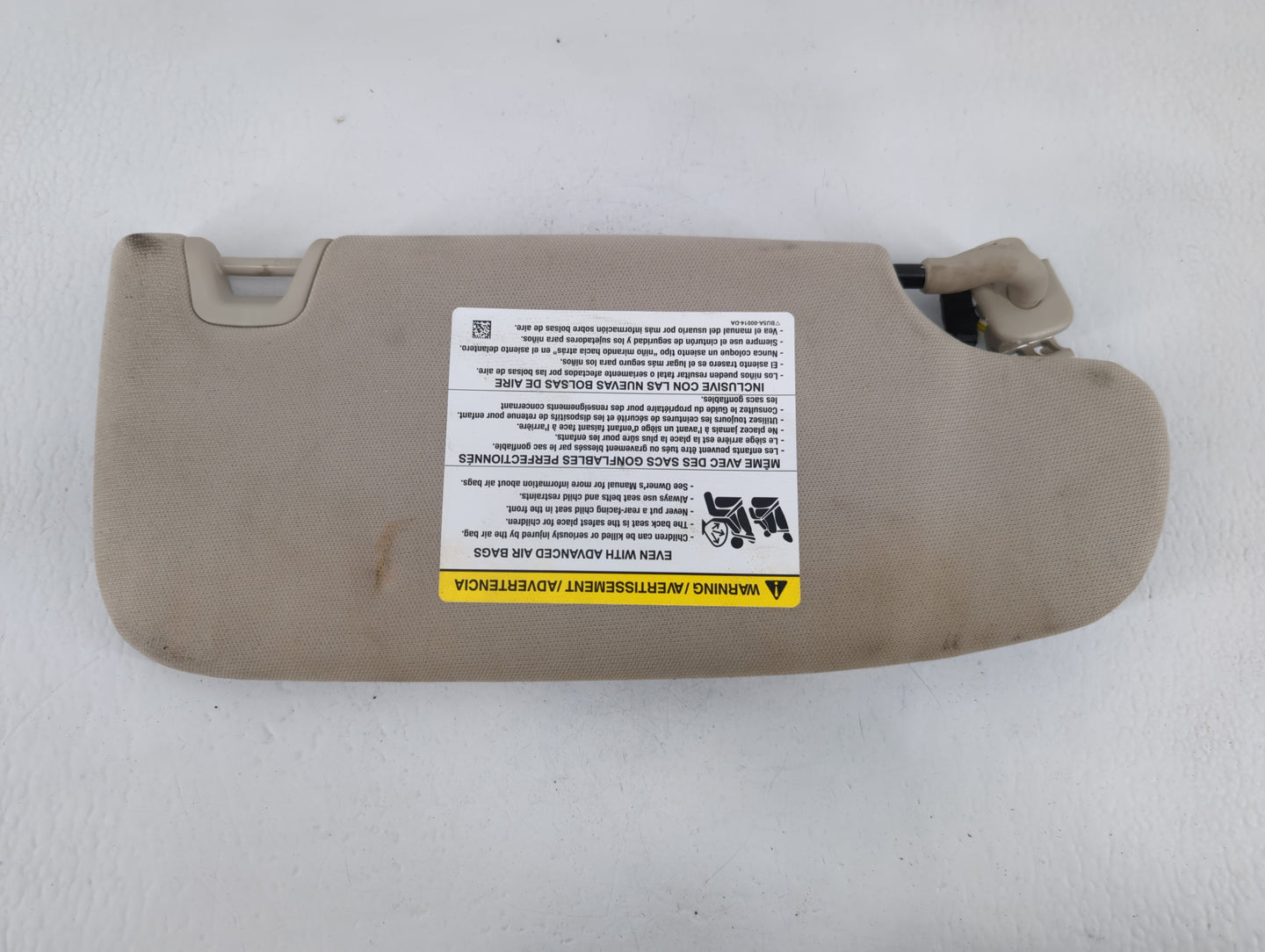 2017-2020 Ford Fusion Sun Visor Shade Replacement Passenger Right Mirror Fits Fits 2017 2018 2019 2020 OEM Used Auto Parts -