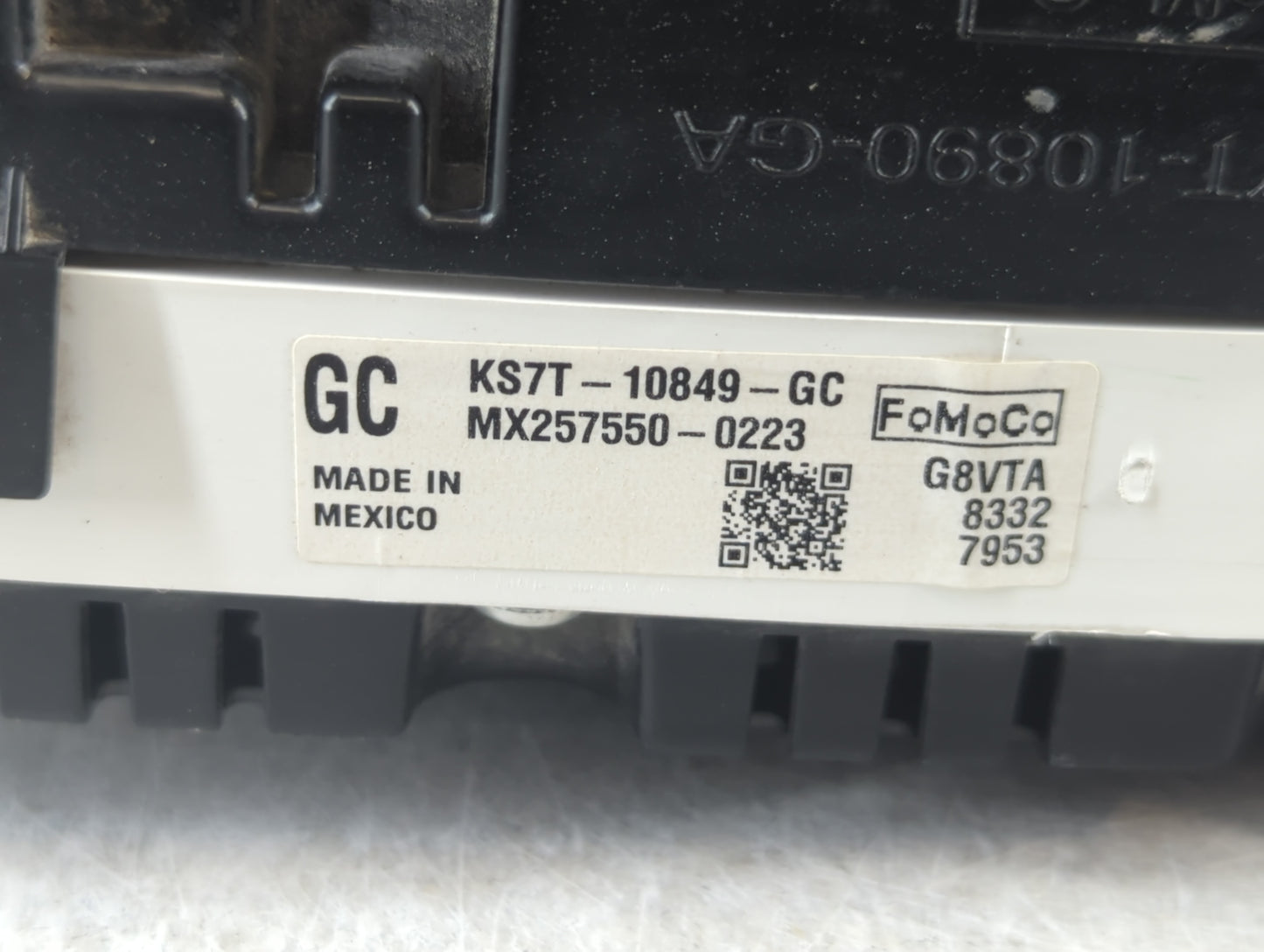 2019-2020 Ford Fusion Instrument Cluster Speedometer Gauges P/N:KS7T-10849-GC Fits Fits 2019 2020 OEM Used Auto Parts - Oemu
