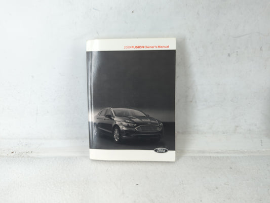 2019 Ford Fusion Owners Manual Book Guide P/N:KE5J 19A321 AA OEM Used Auto Parts