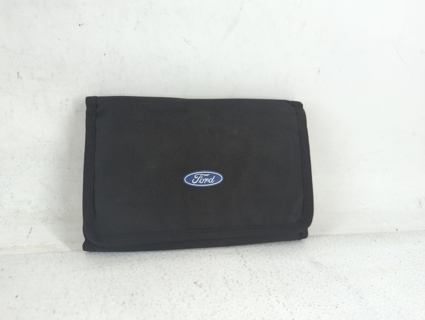 2019 Ford Fusion Owners Manual Book Guide P/N:KE5J 19A321 AA OEM Used Auto Parts - Oemusedautoparts1.com