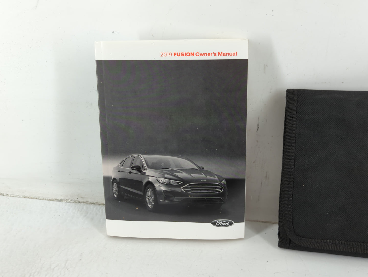 2019 Ford Fusion Owners Manual Book Guide P/N:KE5J 19A321 AA OEM Used Auto Parts - Oemusedautoparts1.com
