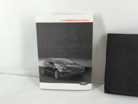 2019 Ford Fusion Owners Manual Book Guide P/N:KE5J 19A321 AA OEM Used Auto Parts