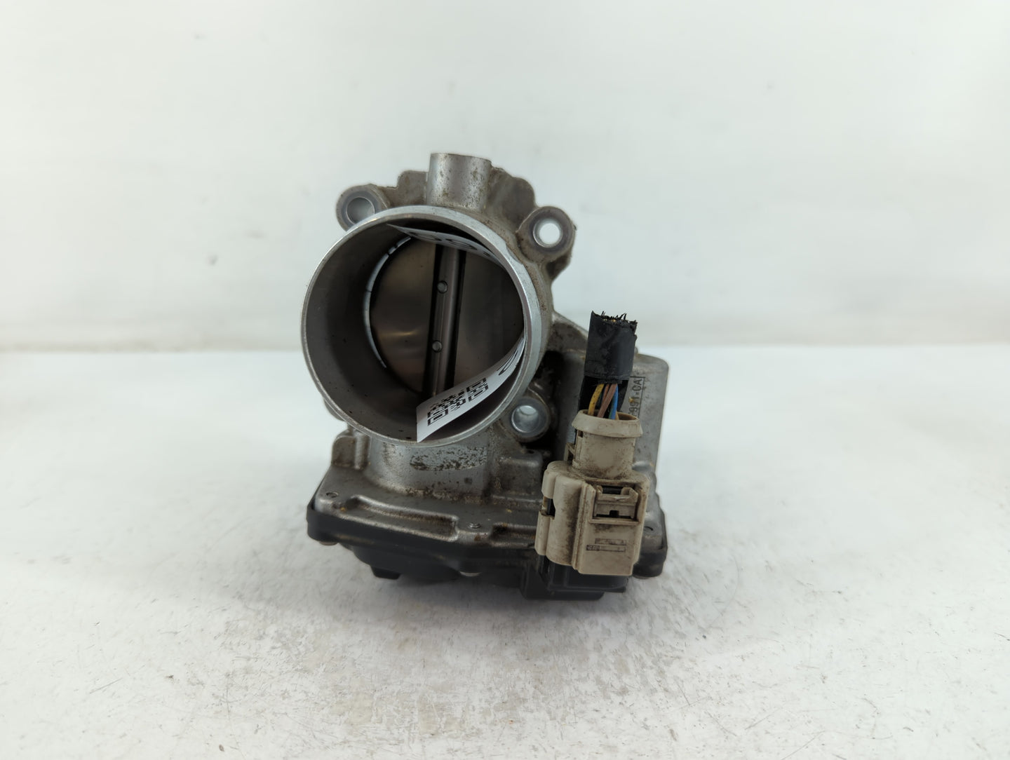2014-2020 Ford Fusion Throttle Body P/N:B19 131 4135 DS7G-9F991-CA Fits Fits 2014 2015 2016 2017 2018 2019 2020 OEM Used Aut