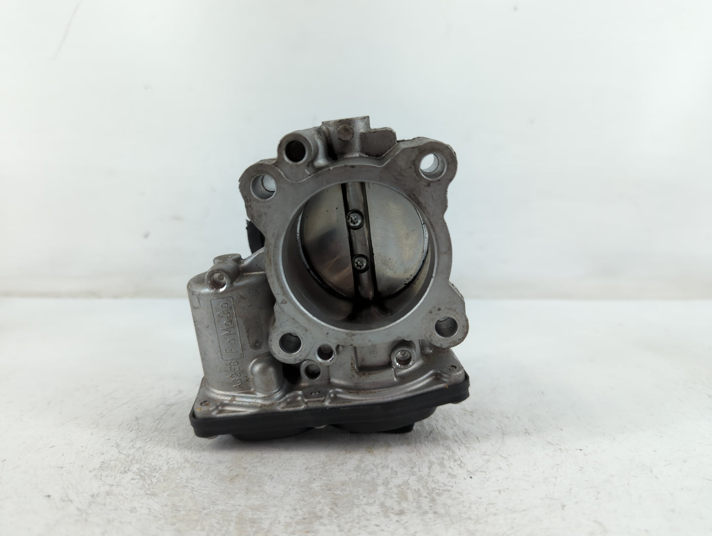 2014-2020 Ford Fusion Throttle Body P/N:B19 131 4135 DS7G-9F991-CA Fits Fits 2014 2015 2016 2017 2018 2019 2020 OEM Used Aut