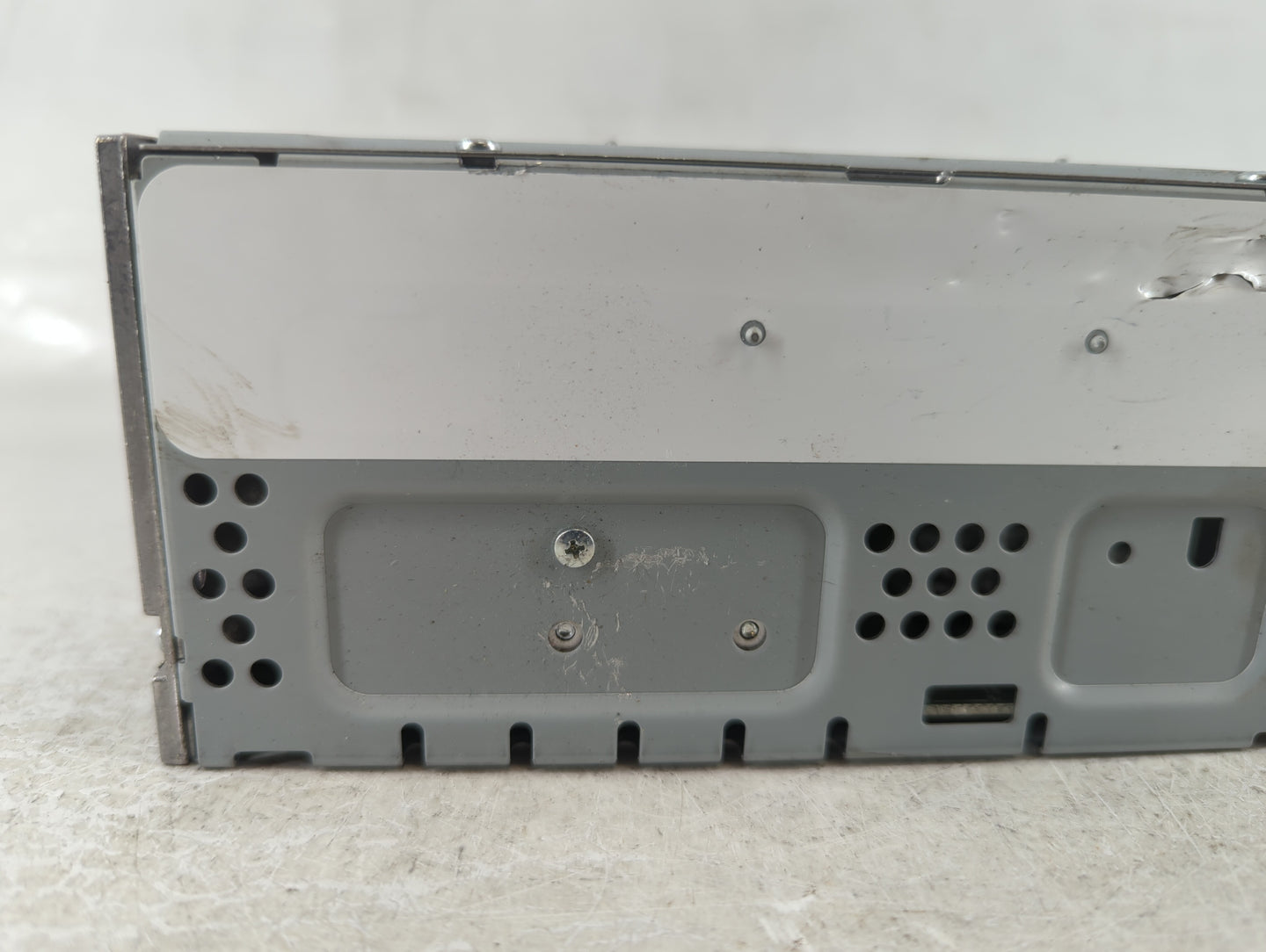 2017-2020 Ford Fusion Am Fm Cd Player Radio Receiver - Oemusedautoparts1.com