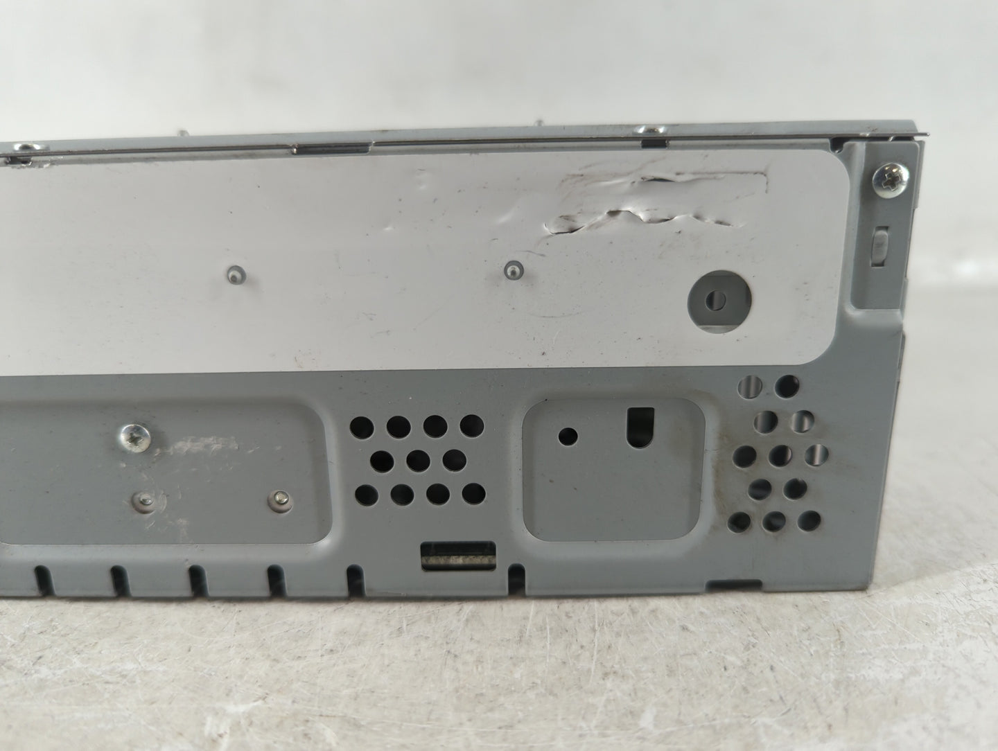 2017-2020 Ford Fusion Am Fm Cd Player Radio Receiver - Oemusedautoparts1.com