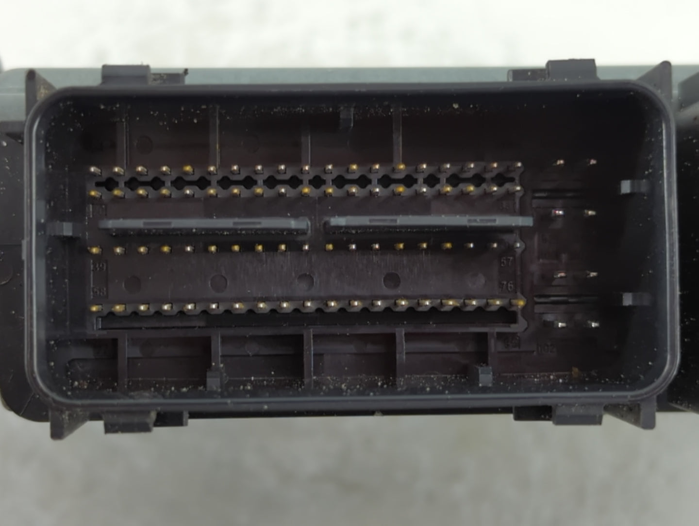 2017-2020 Ford Fusion PCM Engine Control Computer ECU ECM PCU OEM P/N:GV6A-12B684-CB HS7A-12A650-PB Fits OEM Used Auto Parts