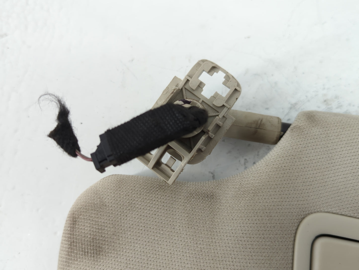 2017-2020 Ford Fusion Sun Visor Shade Replacement Driver Left Mirror Fits Fits 2017 2018 2019 2020 OEM Used Auto Parts - Oem