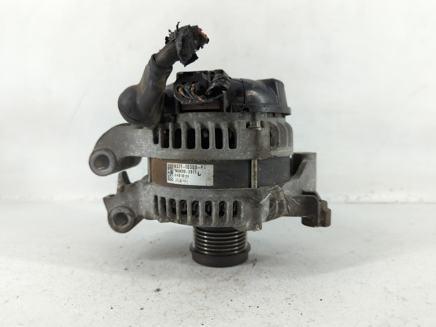 2016-2020 Ford Fusion Alternator Replacement Generator Charging Assembly Engine OEM P/N:HS7T-10300-AA Fits OEM Used Auto Par