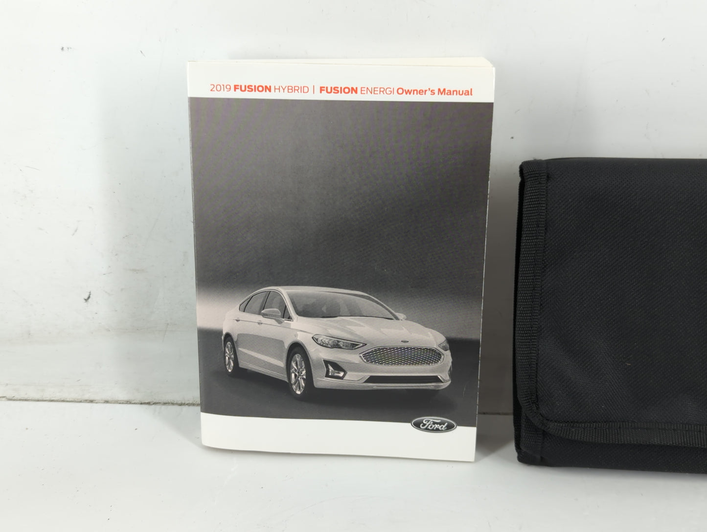 2019 Ford Fusion Owners Manual Book Guide P/N:KE5J 19A321 HA OEM Used Auto Parts - Oemusedautoparts1.com
