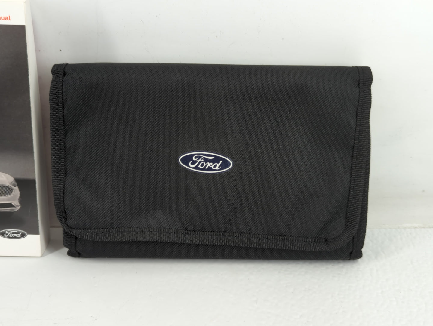 2019 Ford Fusion Owners Manual Book Guide P/N:KE5J 19A321 HA OEM Used Auto Parts - Oemusedautoparts1.com