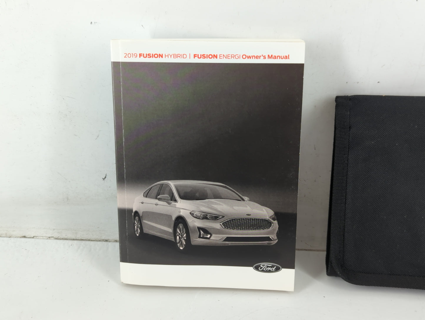 2019 Ford Fusion Owners Manual Book Guide P/N:KE5J 19A321 HA OEM Used Auto Parts - Oemusedautoparts1.com