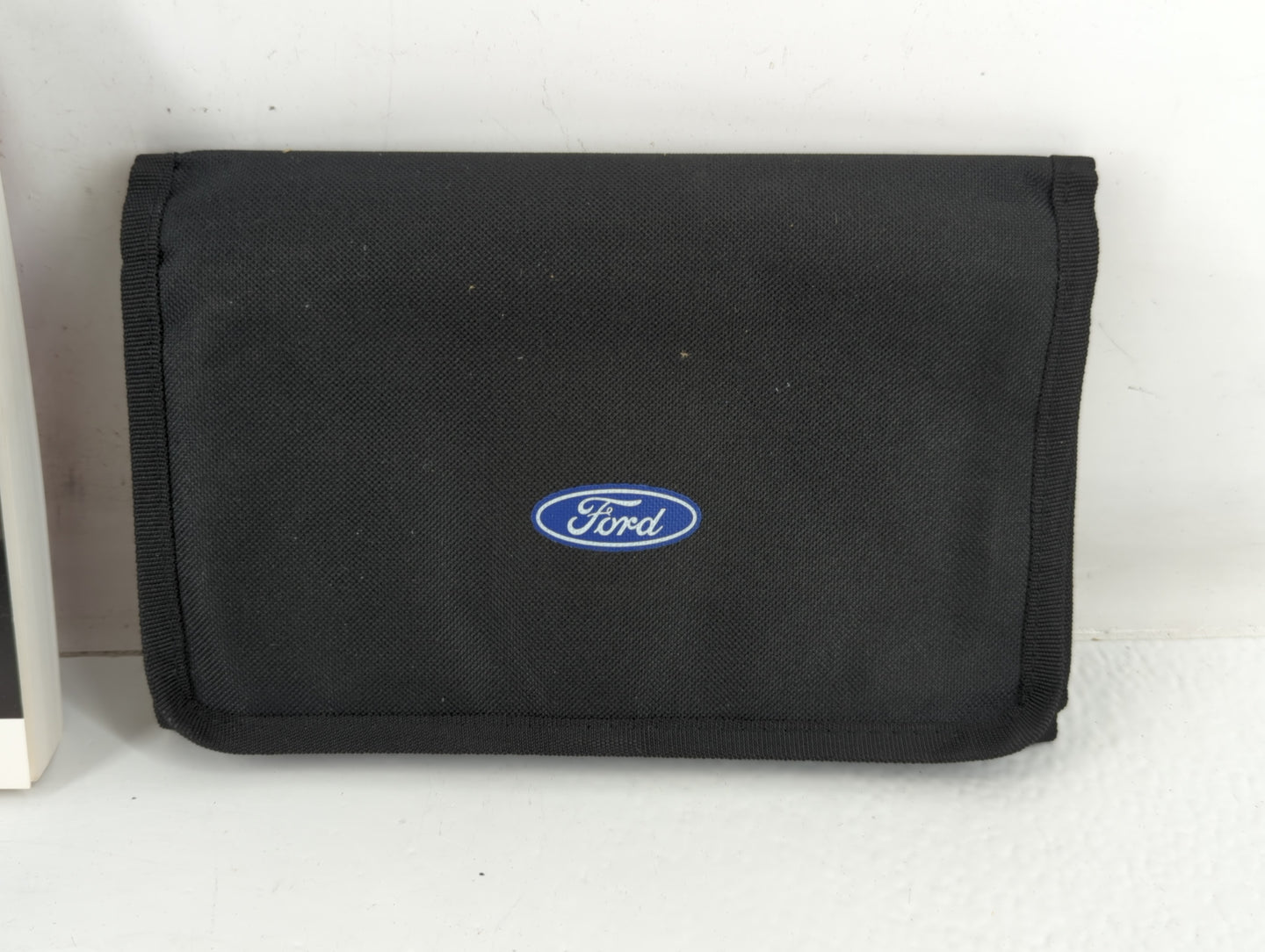 2019 Ford Fusion Owners Manual Book Guide P/N:KE5J 19A321 HA OEM Used Auto Parts - Oemusedautoparts1.com